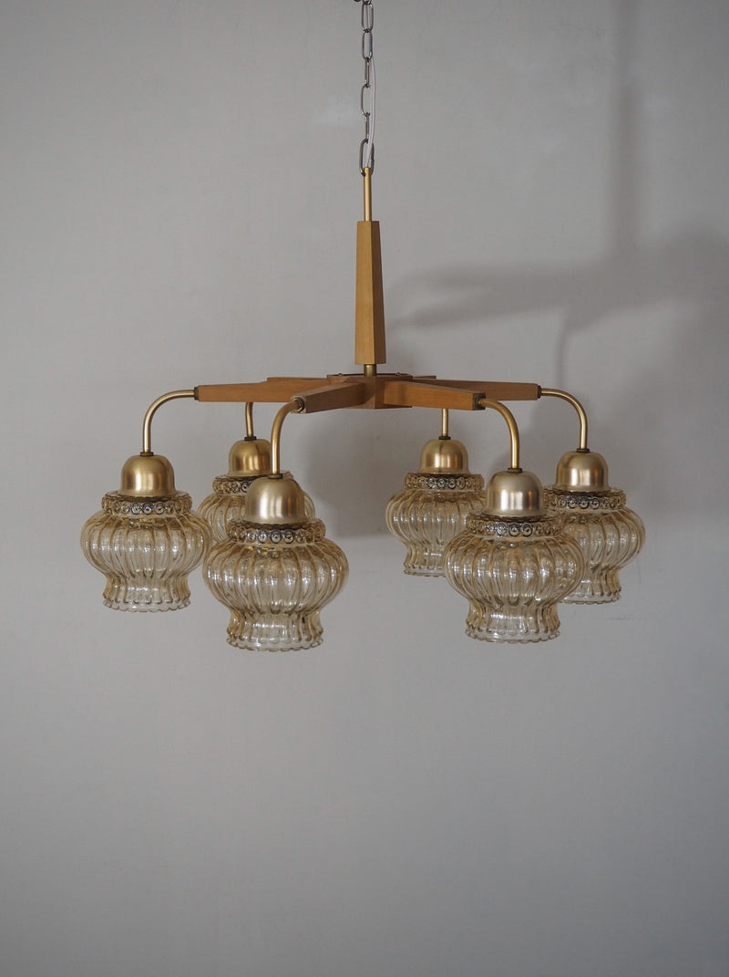 6灯アンバーガラスシャンデリア <br> 1970‘s Czechoslovakia <br> cerote antiques - ヴィンテージ SHARK ATTACK