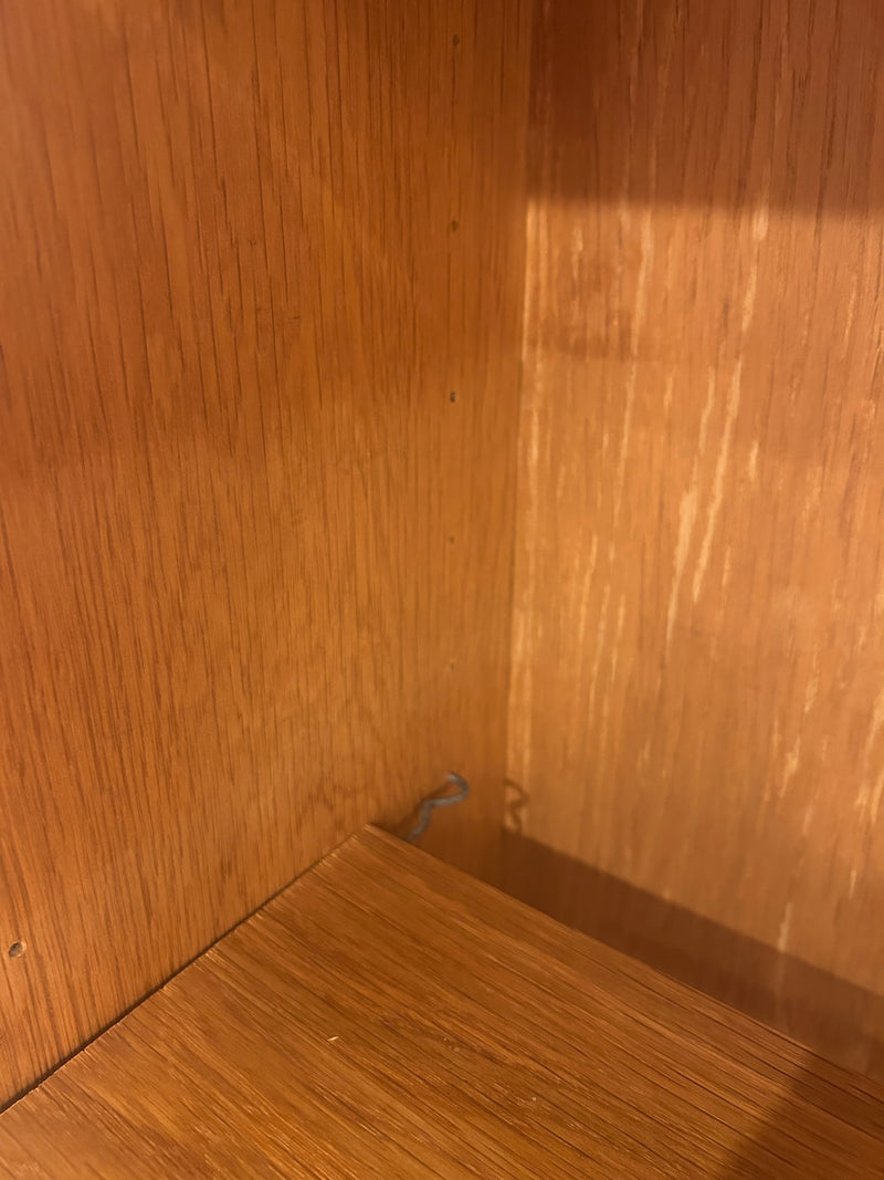 オークウッド ブックシェルフ <br>大阪店 - ヴィンテージ SHARK ATTACK