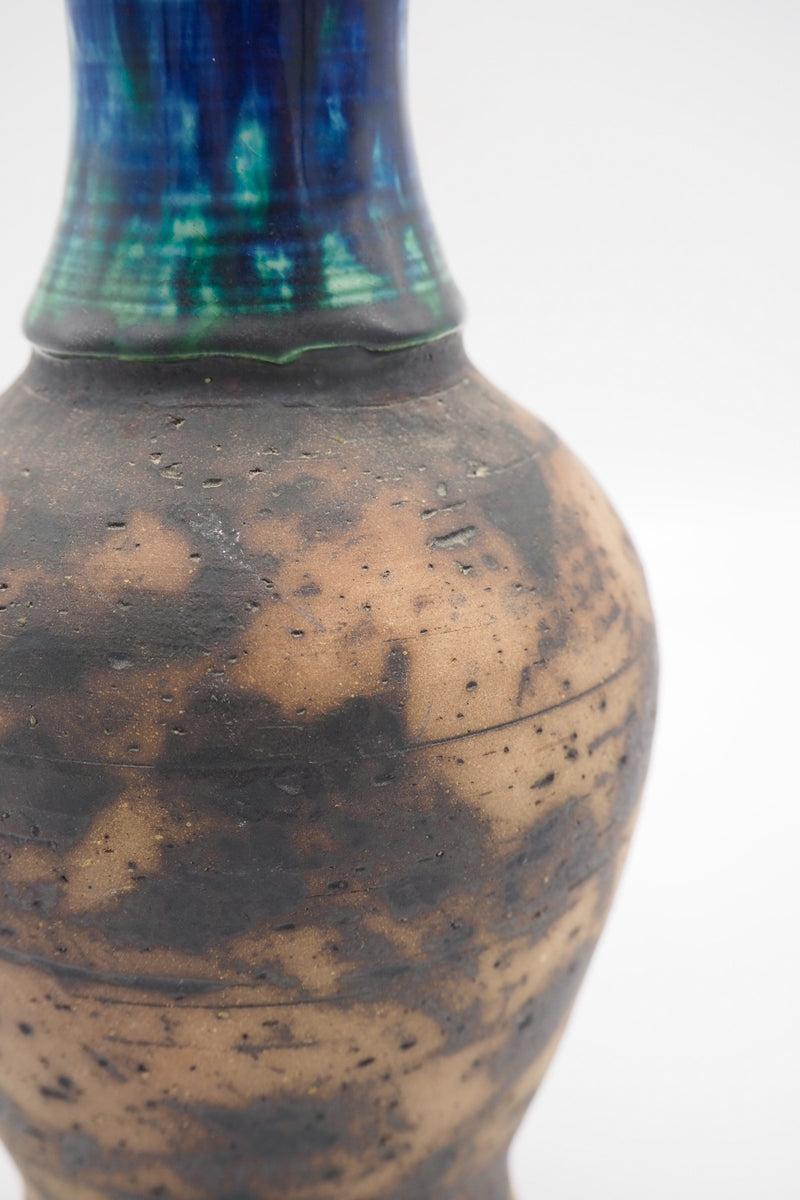 セラミック フラワーベース <br>cerote antiques - ヴィンテージ SHARK ATTACK