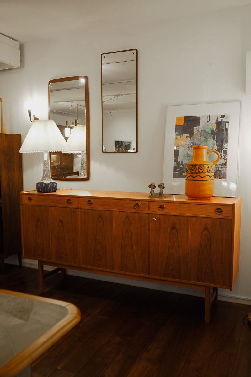 チークウッド サイドボード <br>cerote antiques - ヴィンテージ SHARK ATTACK