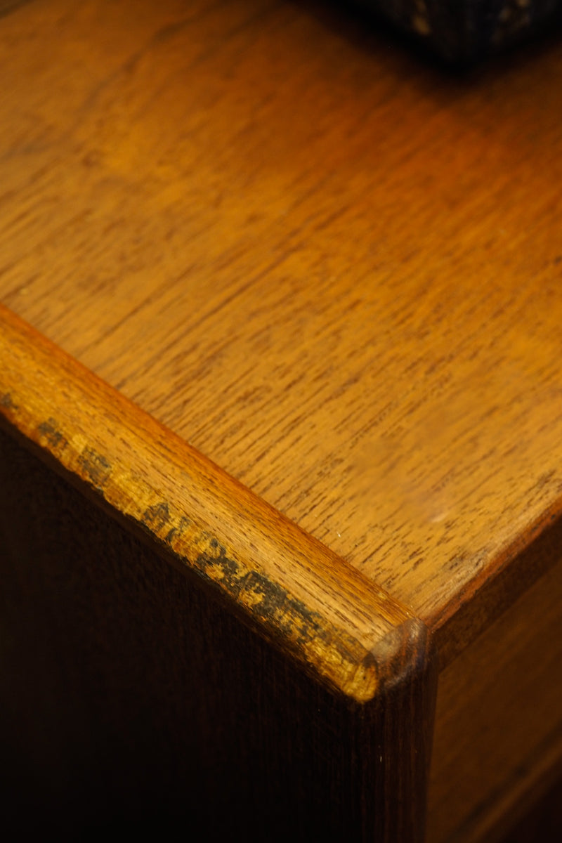 チークウッド サイドボード <br>cerote antiques - ヴィンテージ SHARK ATTACK