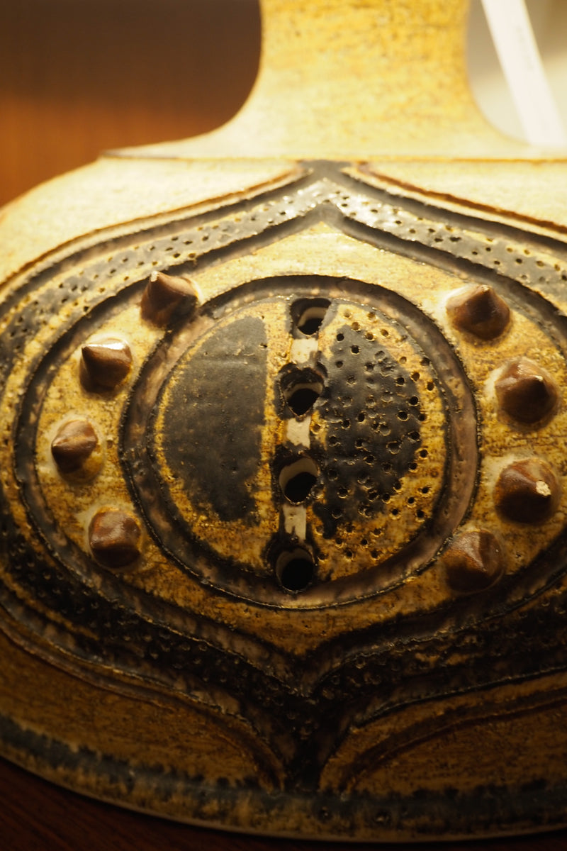 セラミック テーブルランプ<br>cerote antiques - ヴィンテージ SHARK ATTACK