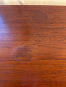 チークウッド サイドボード <br>大阪店 - ヴィンテージ SHARK ATTACK