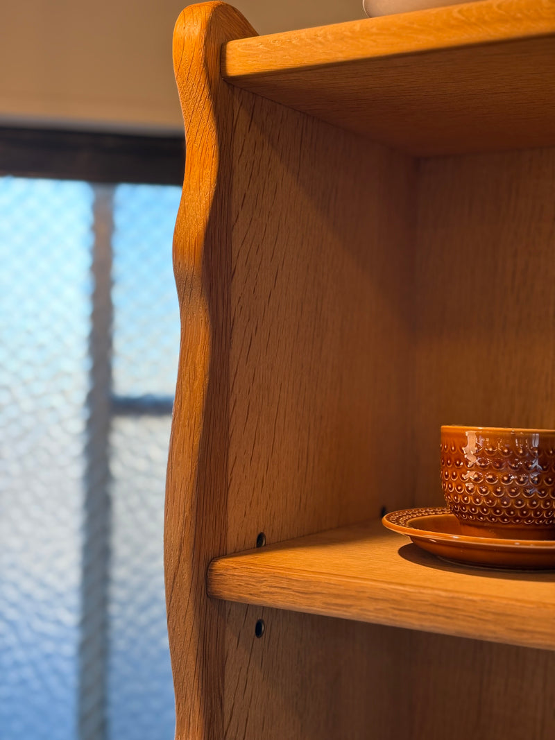 オークウッド カップボード <br>大阪店 - ヴィンテージ SHARK ATTACK