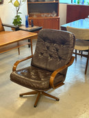 レザー ラウンジチェア <br>大阪店 - ヴィンテージ SHARK ATTACK