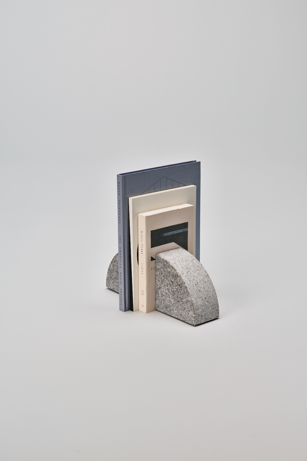 AJI PROJECT <br> CS - BOOK END / A / komame <br>reload店 - ヴィンテージ SHARK ATTACK