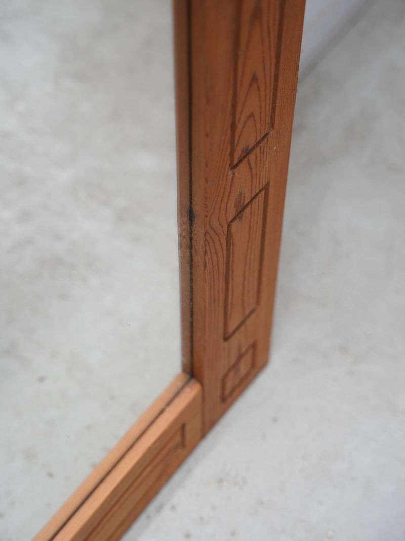 パインウッド ウォールミラー<br>大和店 - ヴィンテージ SHARK ATTACK