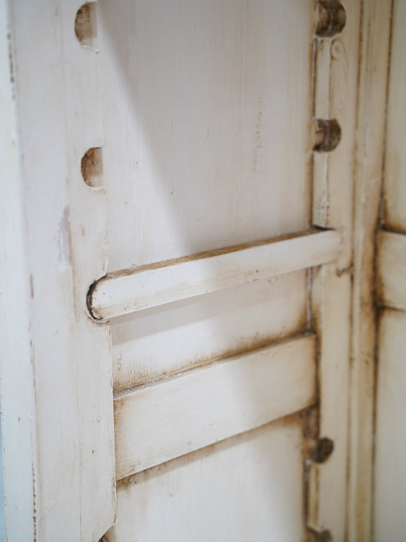 ウッド ブックシェルフ <br> 大和店 - ヴィンテージ SHARK ATTACK