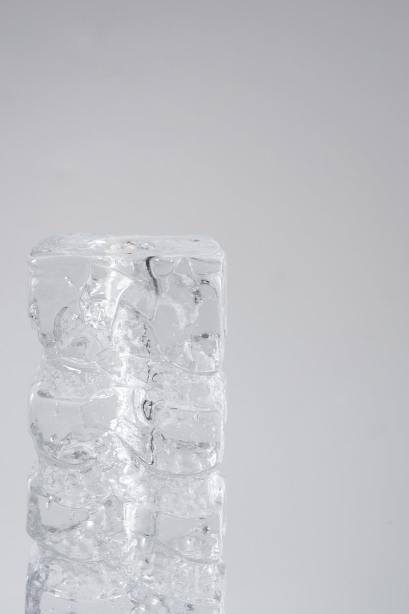 Kosta Boda社 Bertil Vallien <br>ガラスフラワーベース<br>Sweden<br>bob's box - ヴィンテージ SHARK ATTACK