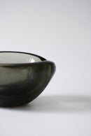 ガラスアッシュトレイ<br>cerote antiques - ヴィンテージ SHARK ATTACK