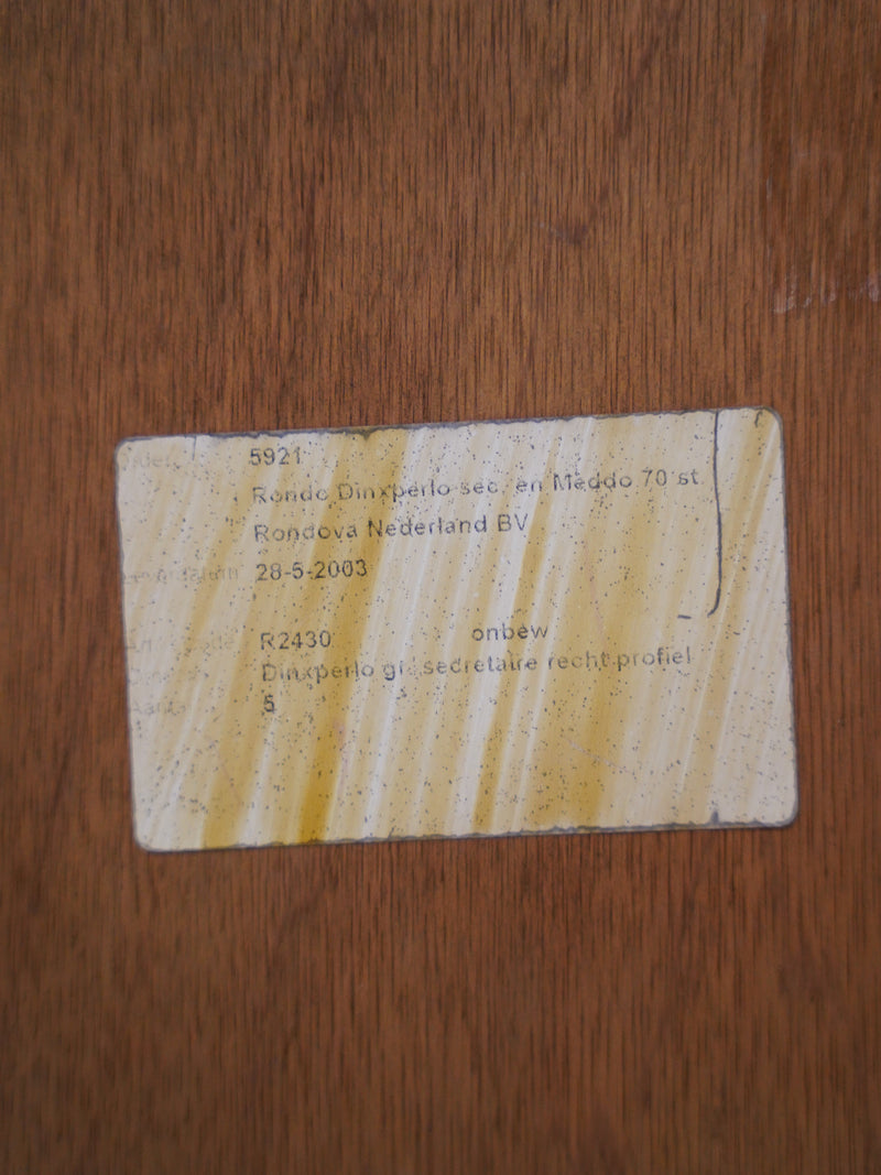 ライティングビューロー<br>Rondova Nederland<br> 大和店 - ヴィンテージ SHARK ATTACK