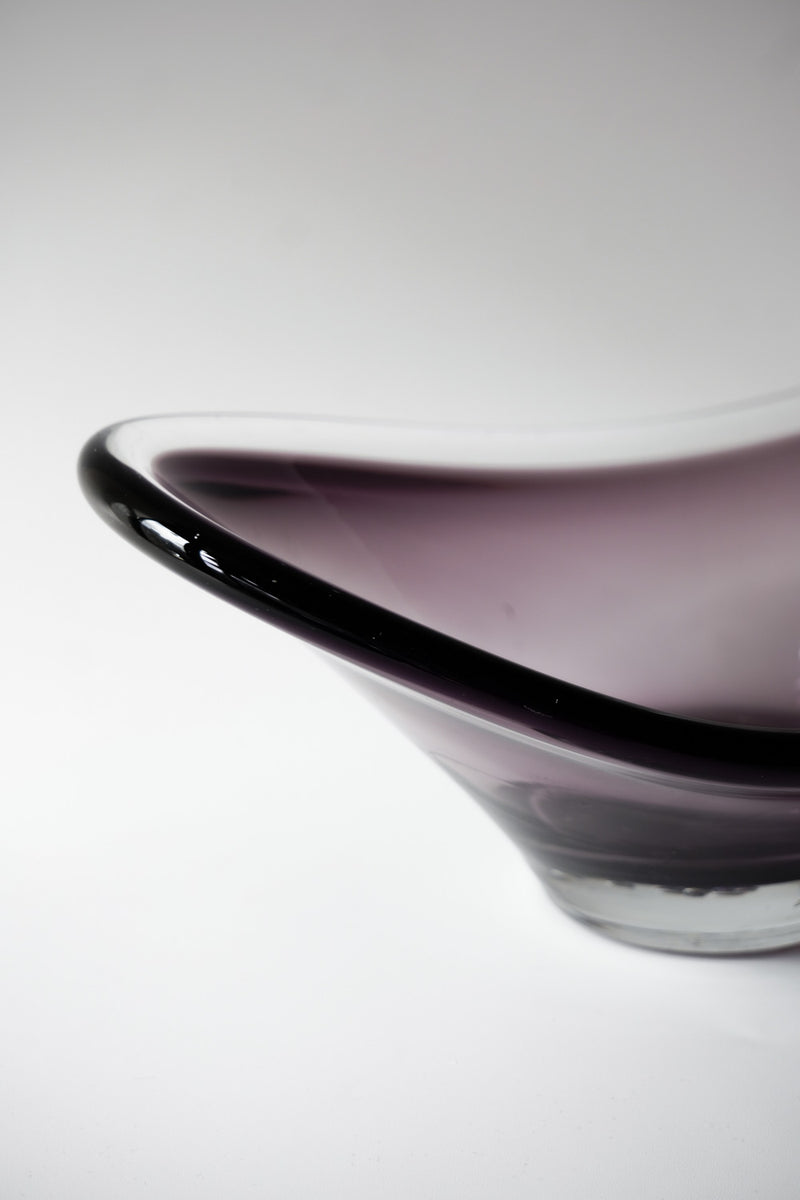 ガラストレイ<br>cerote antiques - ヴィンテージ SHARK ATTACK