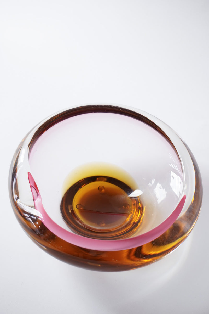 ガラスアッシュトレイ<br>cerote antiques - ヴィンテージ SHARK ATTACK