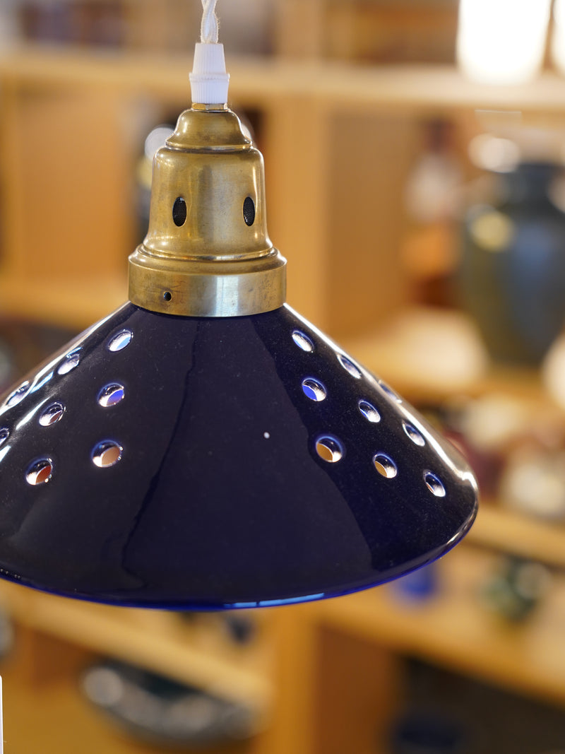 セラミックペンダントランプ <br> 大和店 - ヴィンテージ SHARK ATTACK