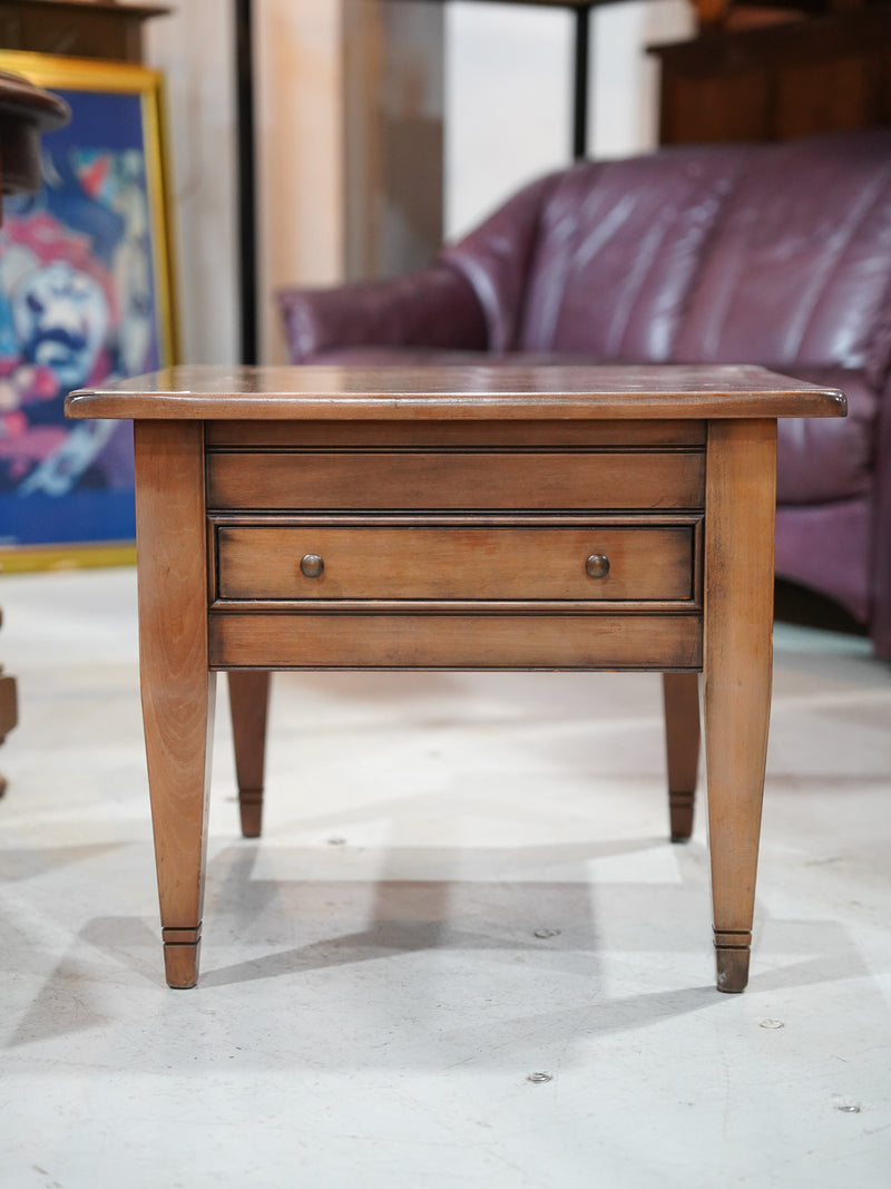 ウッドサイドテーブル<br> 大和店 - ヴィンテージ SHARK ATTACK