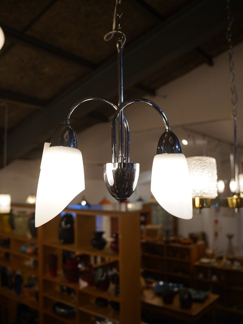 Elektroinstala Děčín <br>2灯 ガラス シャンデリア <br>1950's-1970's , CzechSlovakia <br>大和店 - ヴィンテージ SHARK ATTACK