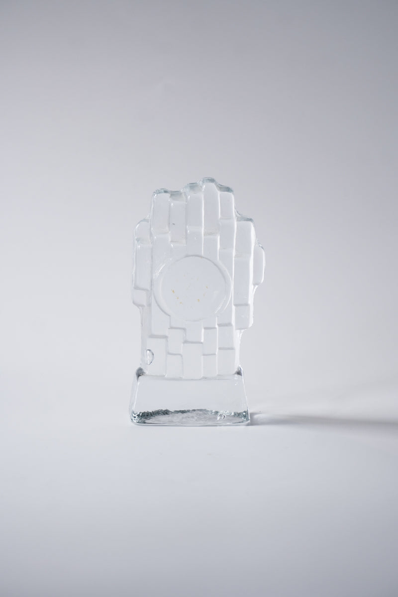 Lundgrens Gräfsnäs AB社<br>ガラス フィストオブジェ<br>Sweden<br>cerote antiques - ヴィンテージ SHARK ATTACK