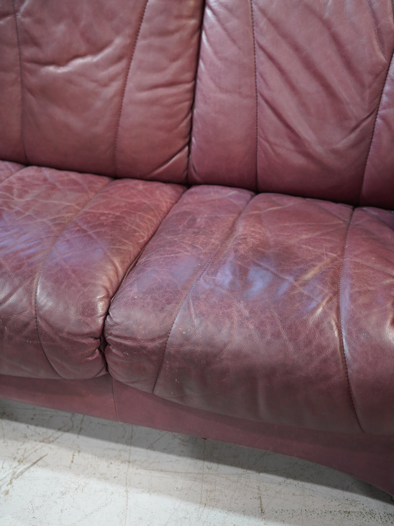 レザー3Pソファ<br> 大和店 - ヴィンテージ SHARK ATTACK