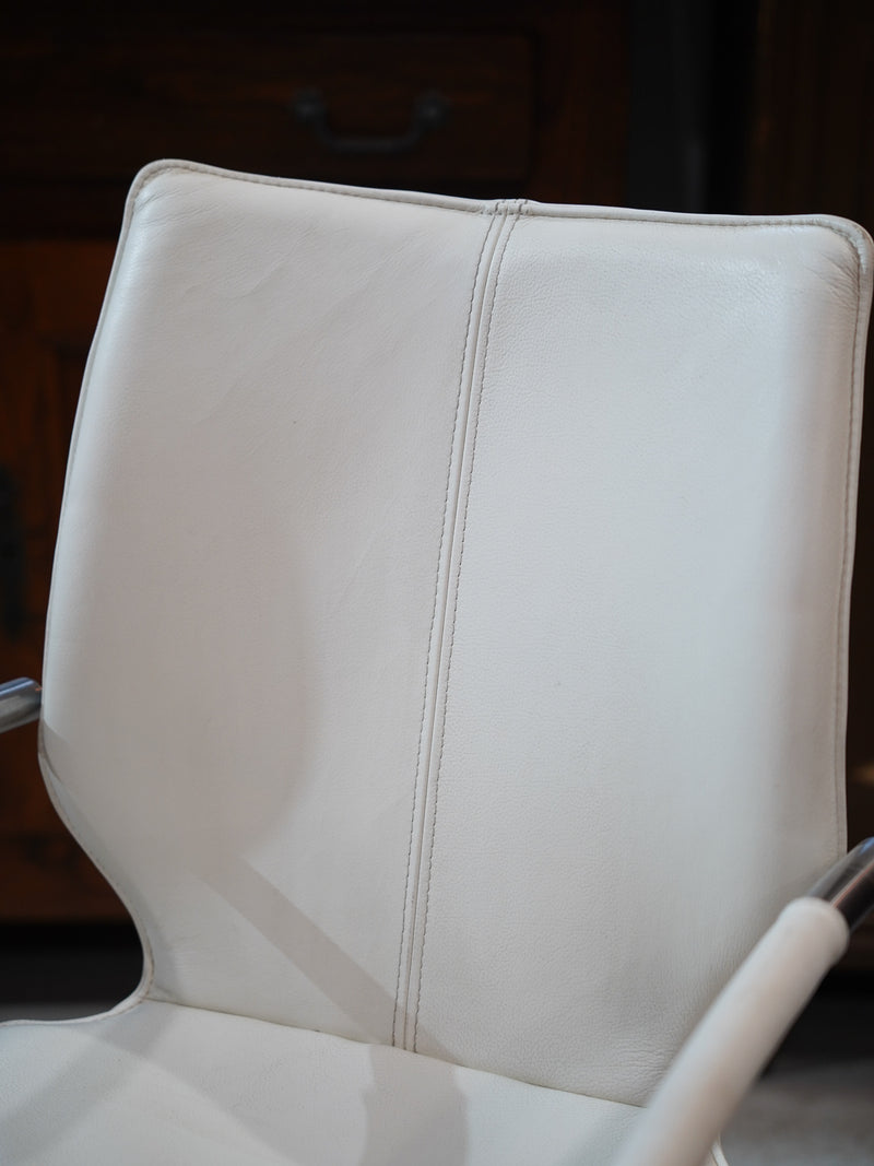 カンチレバーチェア<br> 大和店 - ヴィンテージ SHARK ATTACK