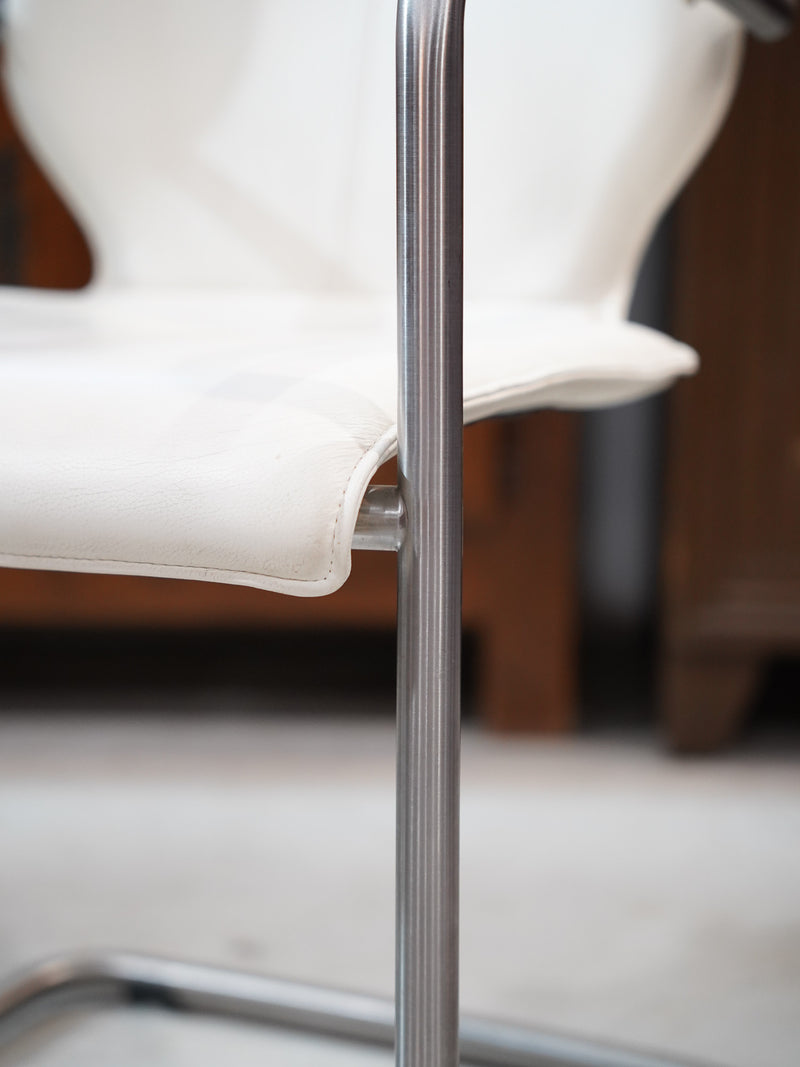 カンチレバーチェア<br> 大和店 - ヴィンテージ SHARK ATTACK