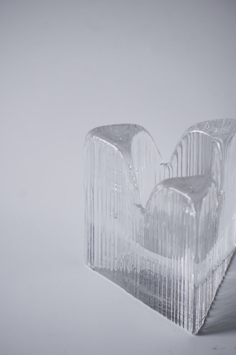 Kosta Boda社<br>キャンドルホルダー (S)<br>Sweden <br>bob's box - ヴィンテージ SHARK ATTACK