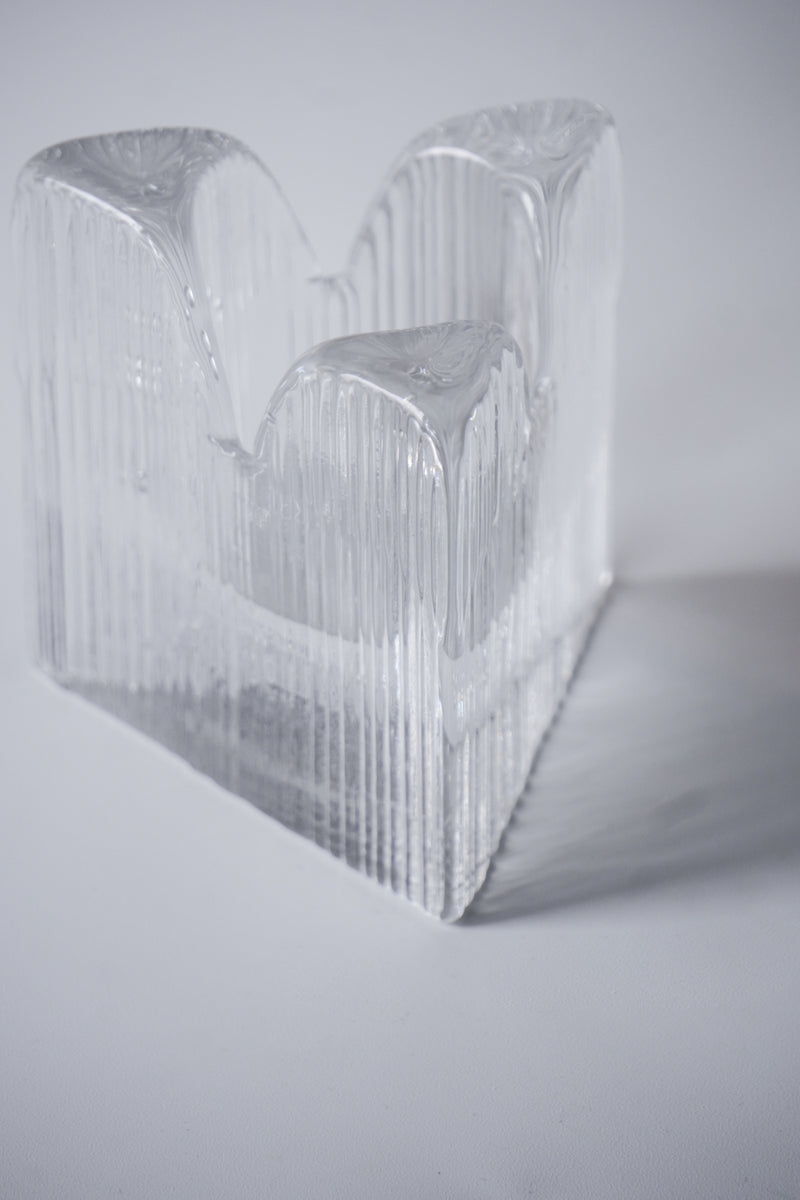 Kosta Boda社<br>キャンドルホルダー (S)<br>Sweden <br>bob's box - ヴィンテージ SHARK ATTACK