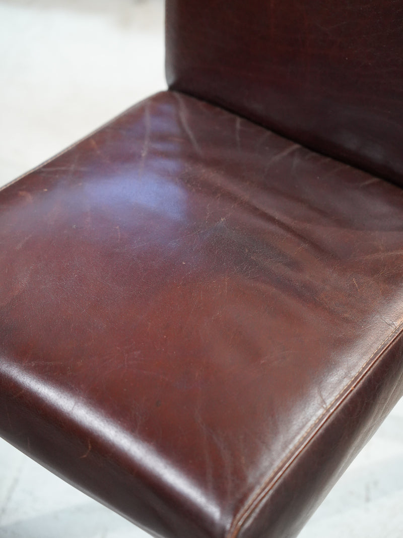 レザーダイニングチェア <br> 大和店 - ヴィンテージ SHARK ATTACK