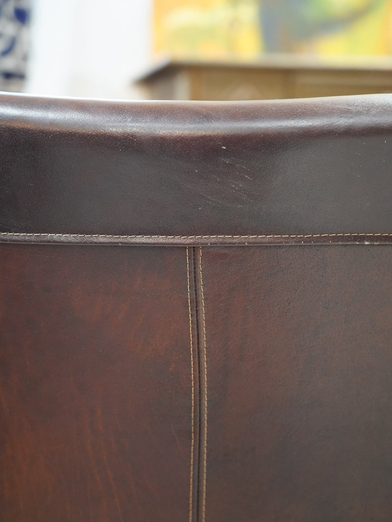 レザーダイニングチェア <br> 大和店 - ヴィンテージ SHARK ATTACK