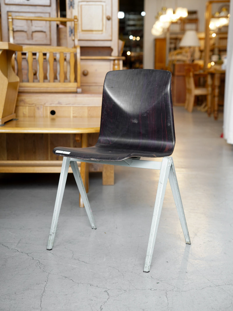 DESK CHAIR