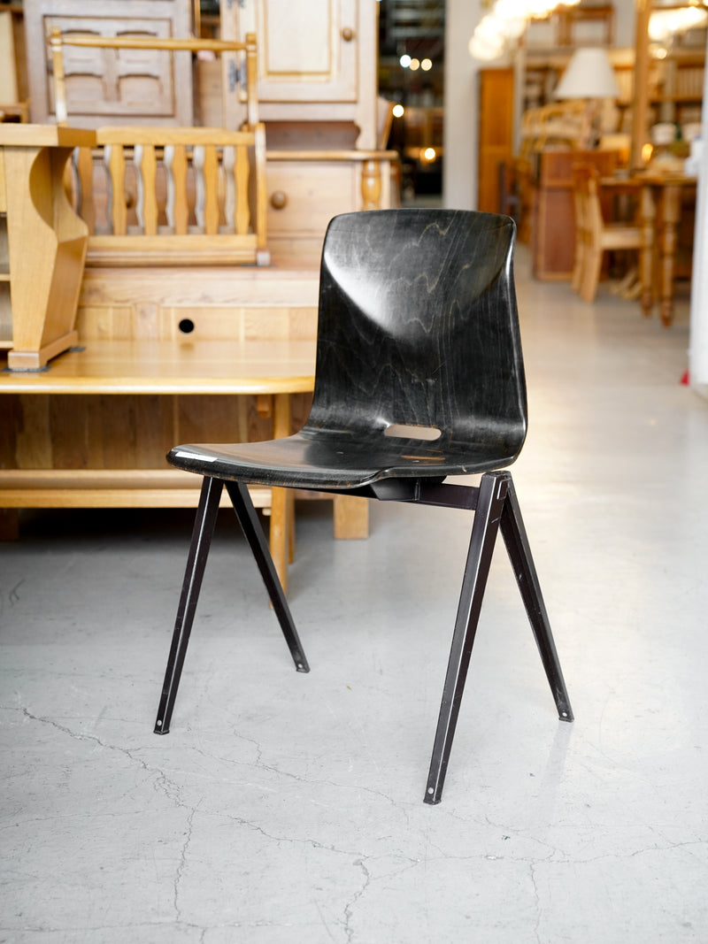 DESK CHAIR