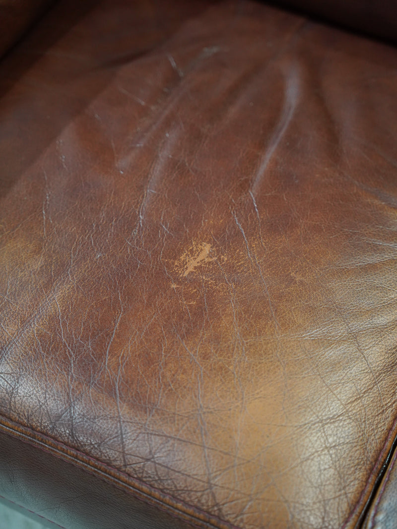 ヴィンテージ<br> レザー2Pソファ<br> 大和店 - ヴィンテージ SHARK ATTACK