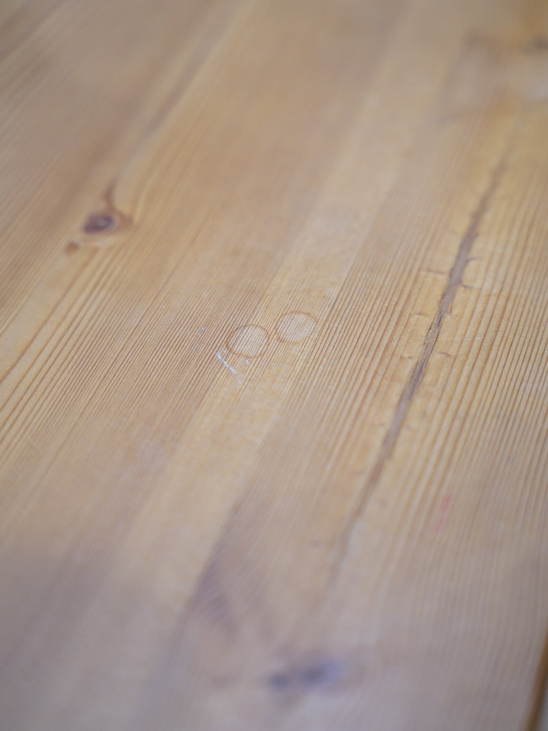 パインウッド ドレッサー/<br> 大和店 - ヴィンテージ SHARK ATTACK