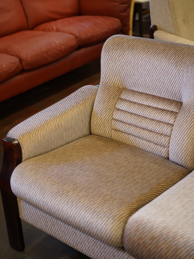 BRUNSTAD <br> 3シーター ファブリックソファ <br> 大和店 - ヴィンテージ SHARK ATTACK