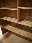 ウッドキャビネット<br> cerote antiques - ヴィンテージ SHARK ATTACK