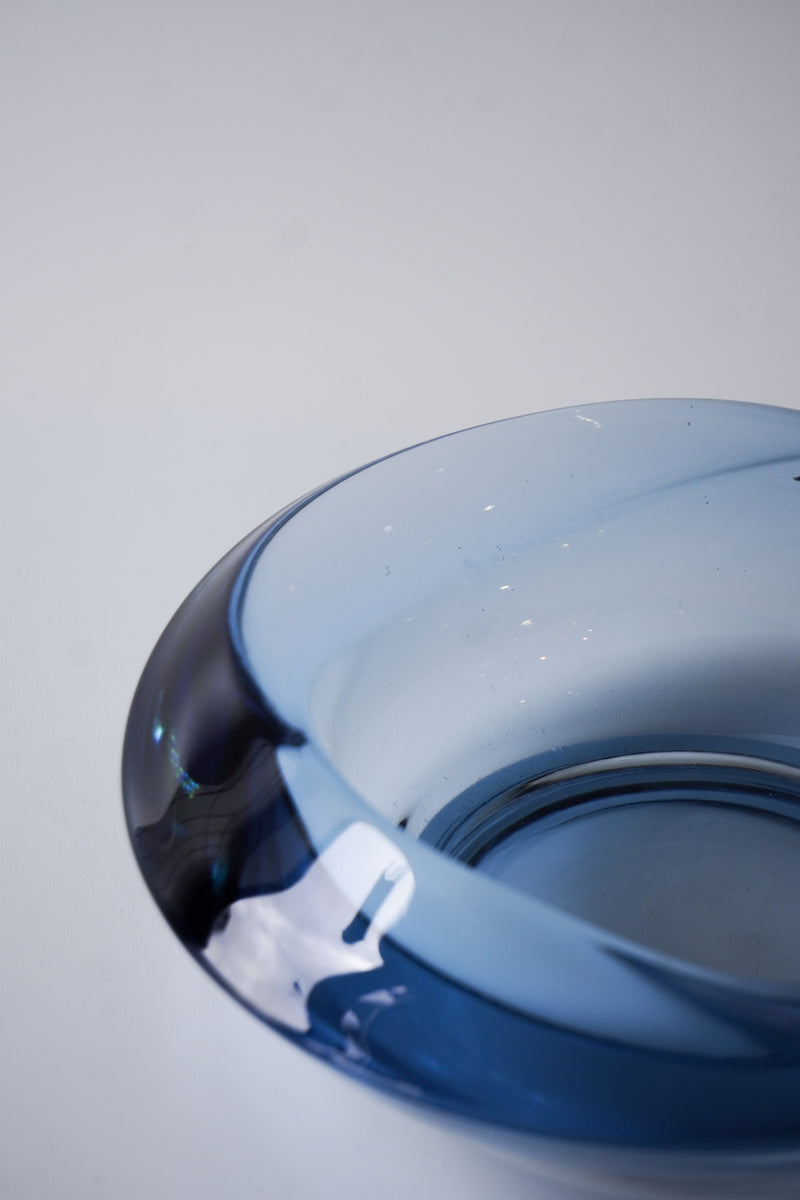 ガラス トレイ<br>cerote antiques - ヴィンテージ SHARK ATTACK