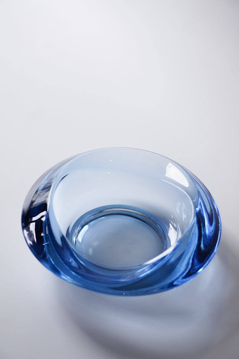 ガラス トレイ<br>cerote antiques - ヴィンテージ SHARK ATTACK