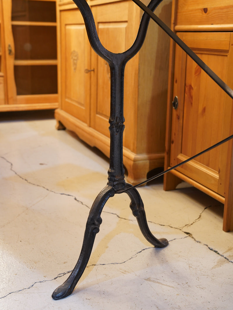 アイアンレッグテーブル<br> 大和店 - ヴィンテージ SHARK ATTACK