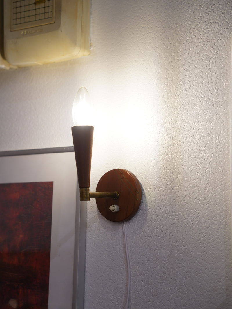 ウォールランプ <br>1960's , Denmark <br>bob's box - ヴィンテージ SHARK ATTACK