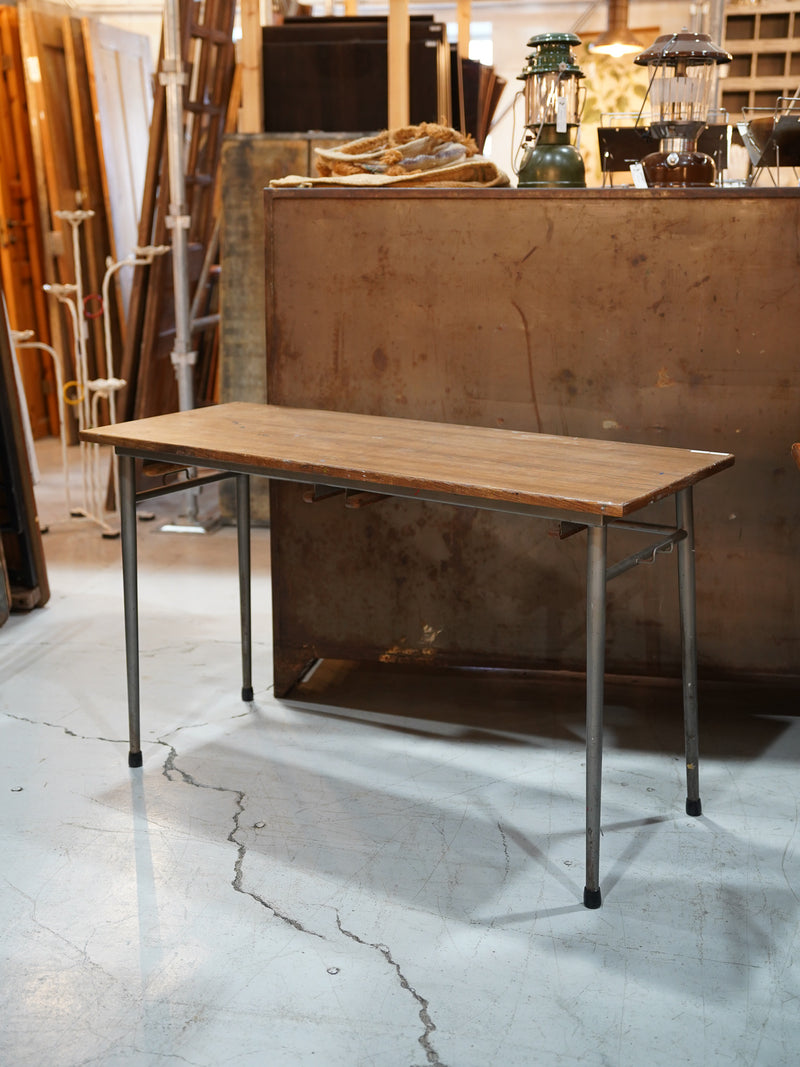 スクールデスク/ワークデスク <br>大和店 - ヴィンテージ SHARK ATTACK