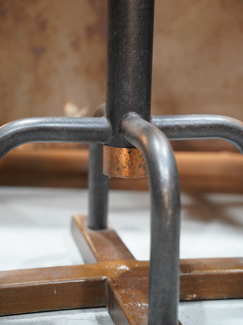 クロスベース・テーブルレッグ<br> 大和店、大阪店 - ヴィンテージ SHARK ATTACK