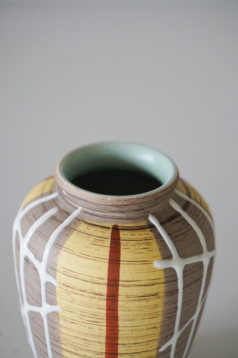 Fat Lava <br>セラミック フラワーベース <br>bob's box - ヴィンテージ SHARK ATTACK