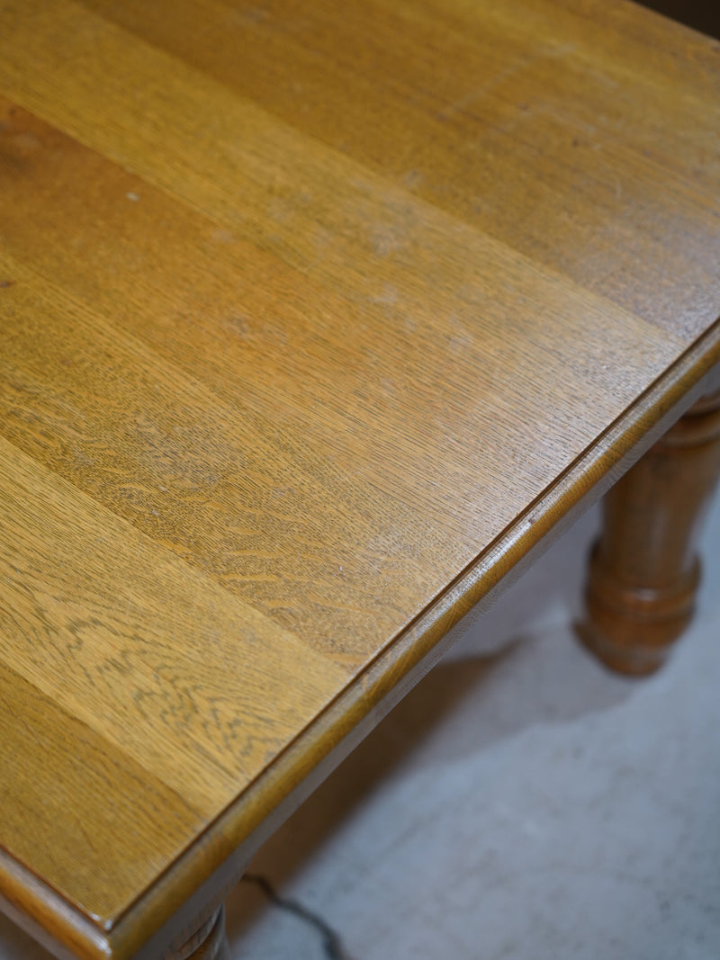 ウッドミニテーブル <br> 大和店 - ヴィンテージ SHARK ATTACK