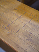 ウッドローテーブル<br> 大和店<br> reload HOLD - ヴィンテージ SHARK ATTACK