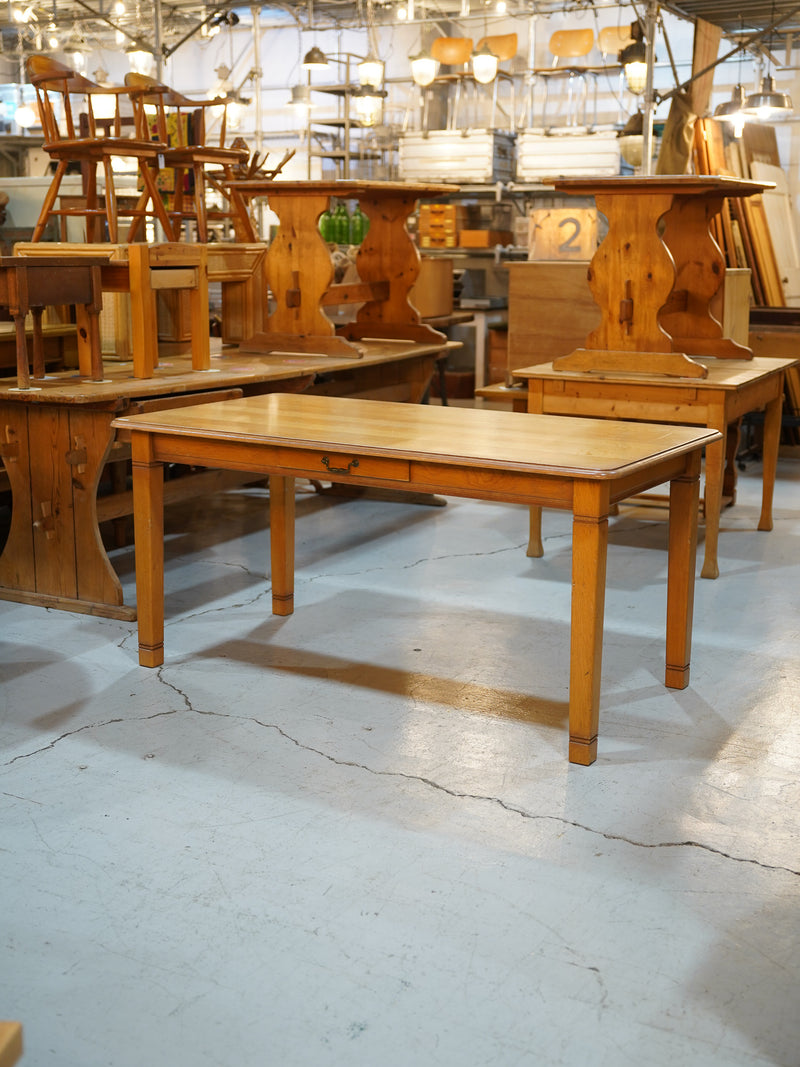 ウッドドロワーテーブル<br> 大和店 - ヴィンテージ SHARK ATTACK