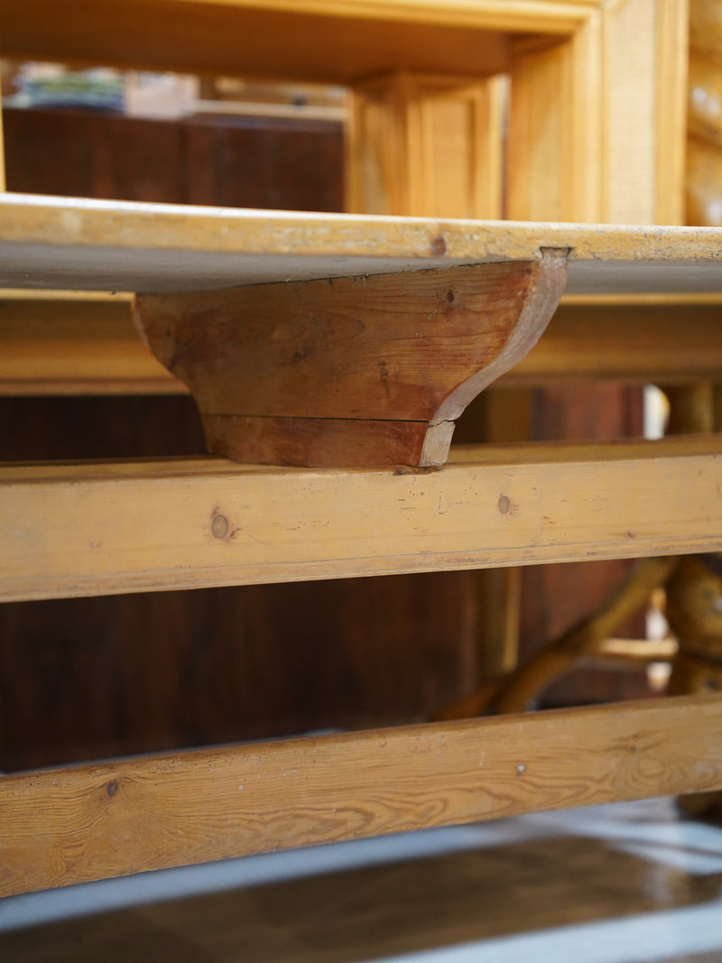 ウッドドロワーテーブル <br> 大和店 - ヴィンテージ SHARK ATTACK