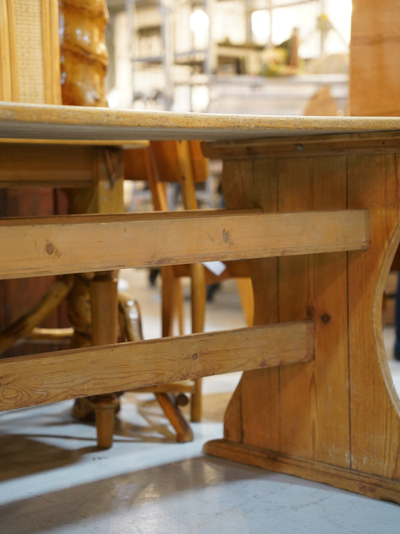 ウッドドロワーテーブル <br> 大和店 - ヴィンテージ SHARK ATTACK