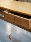 ウッドドロワーテーブル <br> 大和店 - ヴィンテージ SHARK ATTACK