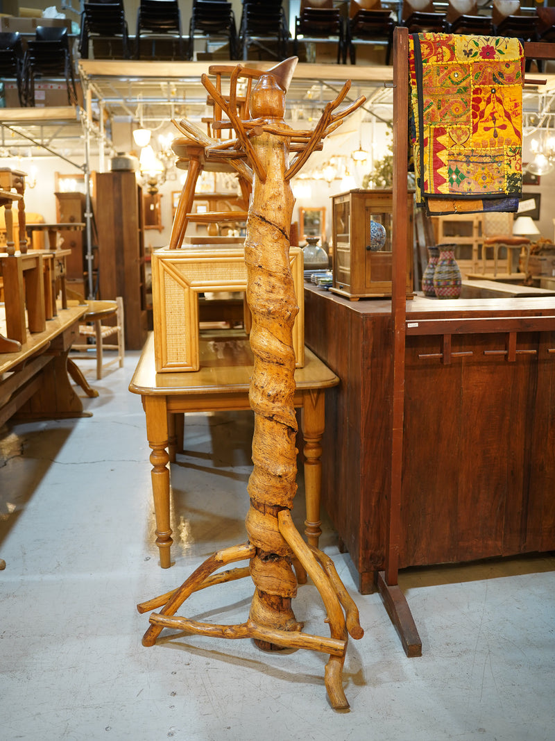 コートハンガー<br> 大和店 - ヴィンテージ SHARK ATTACK