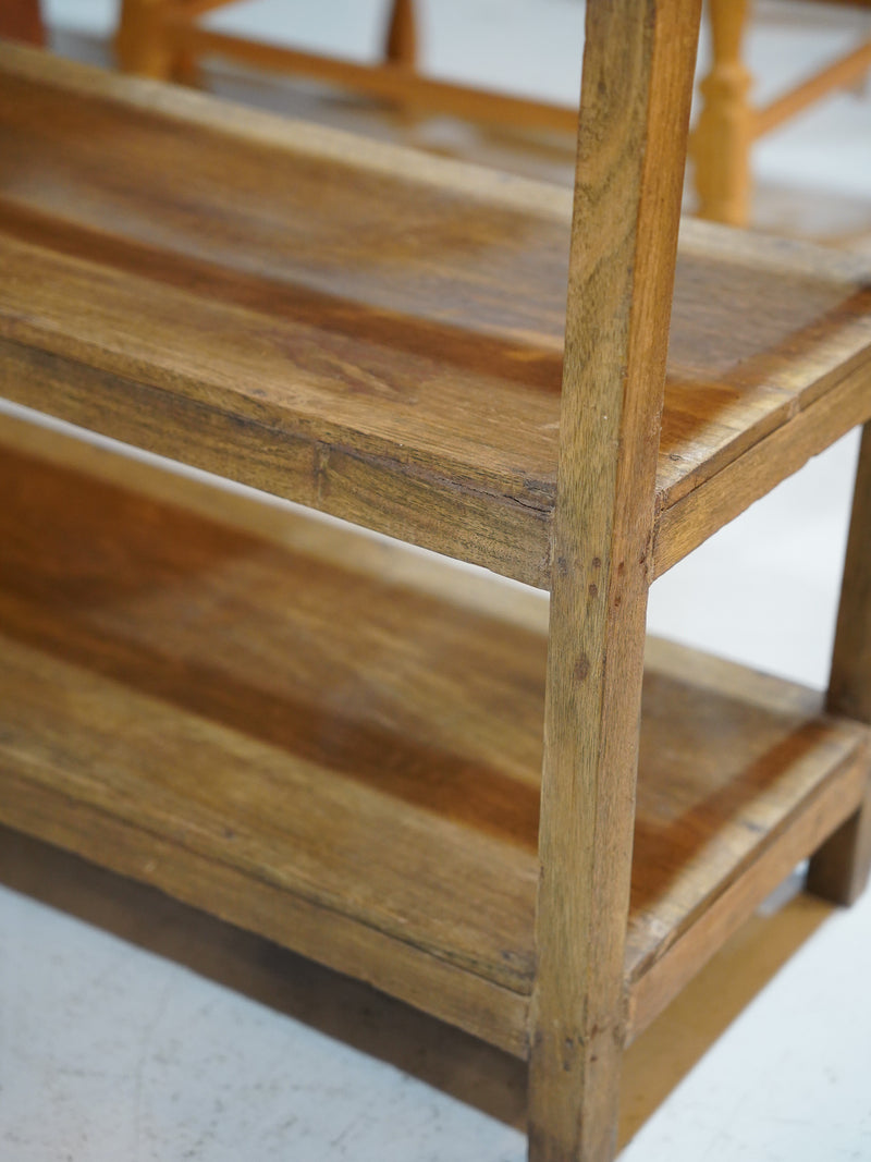 チークウッドオープンシェルフ<br> 大和店 - ヴィンテージ SHARK ATTACK