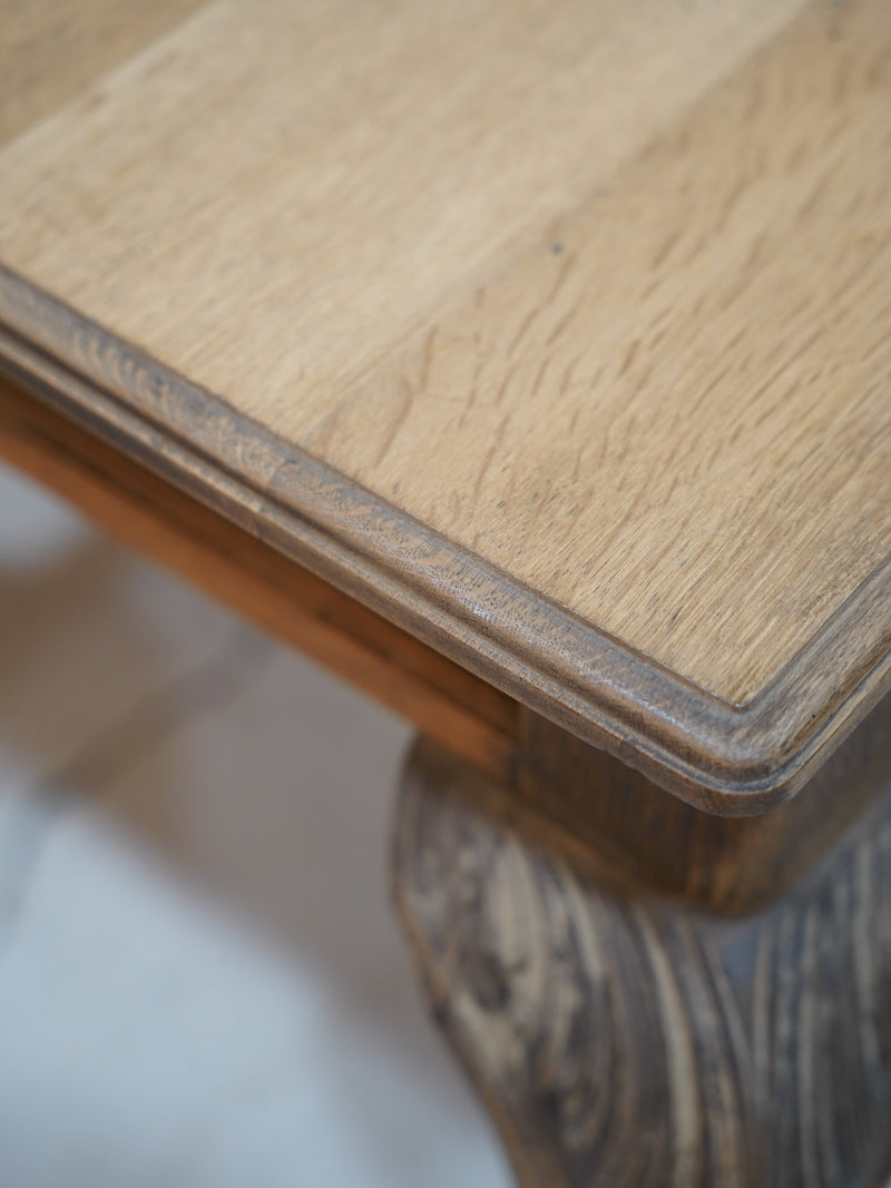 オークウッド ダイニングテーブル<br> 大和店 - ヴィンテージ SHARK ATTACK